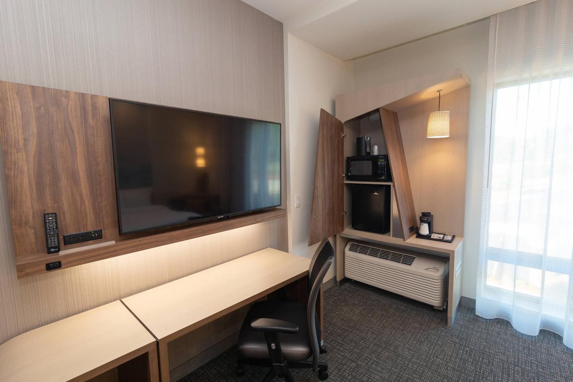 Courtyard By Marriott Κάρτερσβιλ Εξωτερικό φωτογραφία